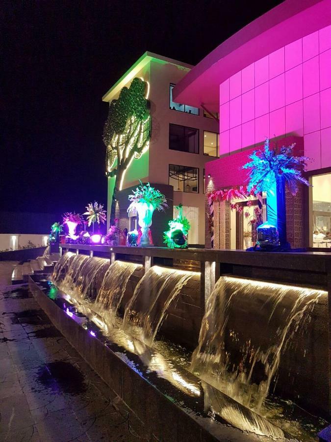 Hotel The Forresta Siliguri Zewnętrze zdjęcie