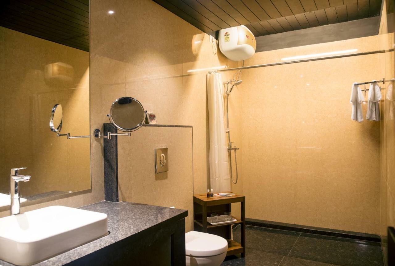 Hotel The Forresta Siliguri Zewnętrze zdjęcie
