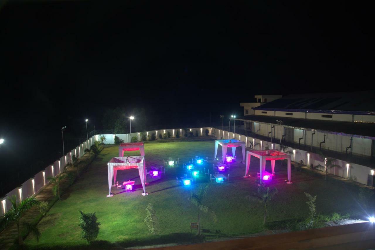 Hotel The Forresta Siliguri Zewnętrze zdjęcie