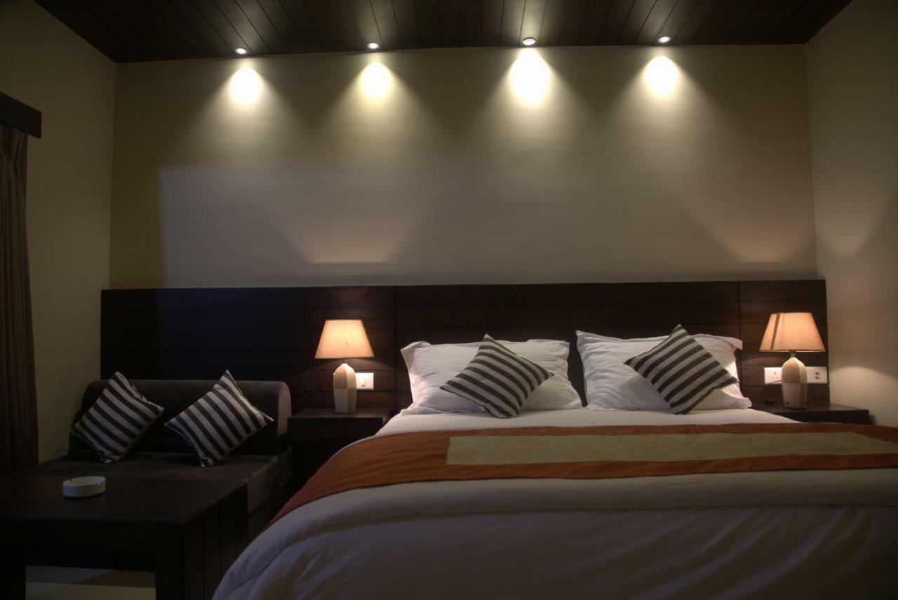 Hotel The Forresta Siliguri Zewnętrze zdjęcie